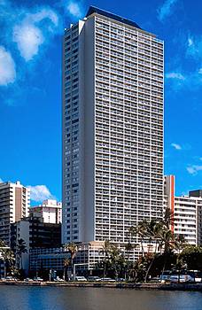 803412_7_b.jpg?type=w1